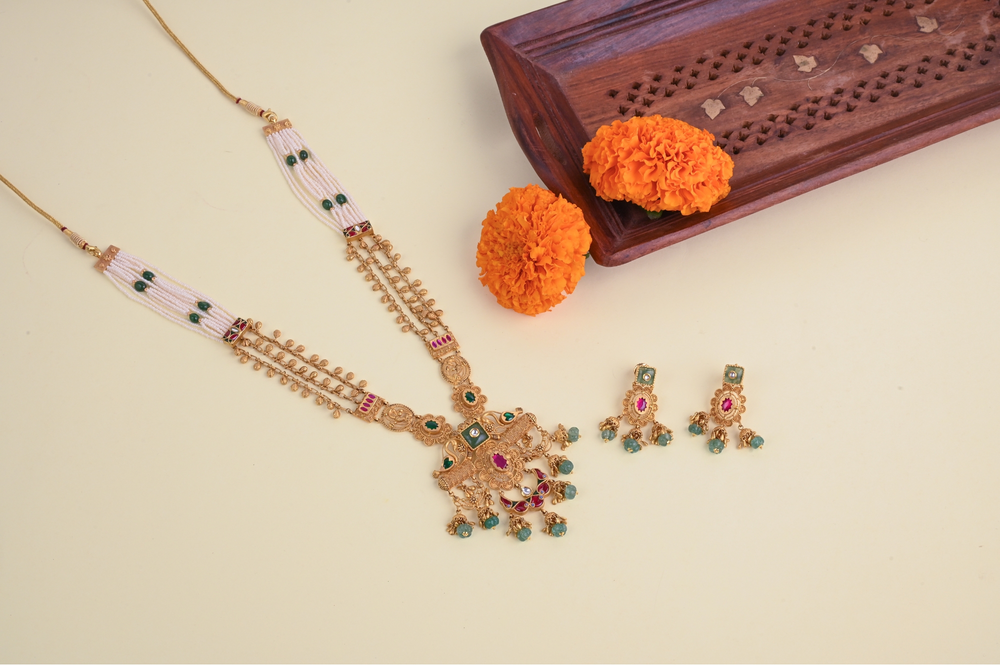 long necklace set