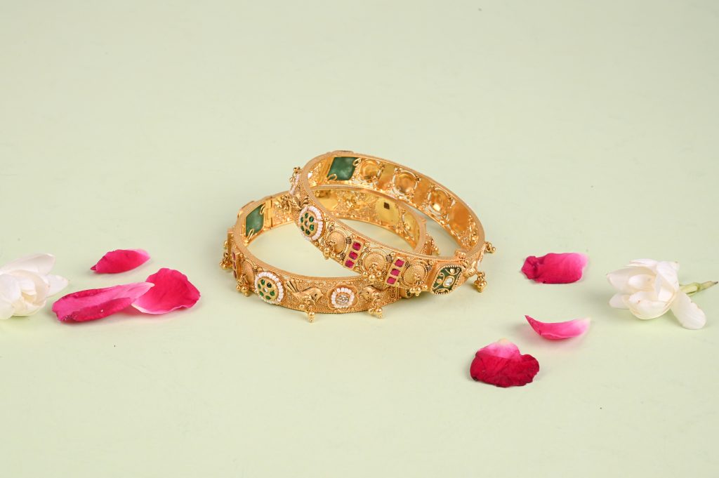 Gold Bangle Set