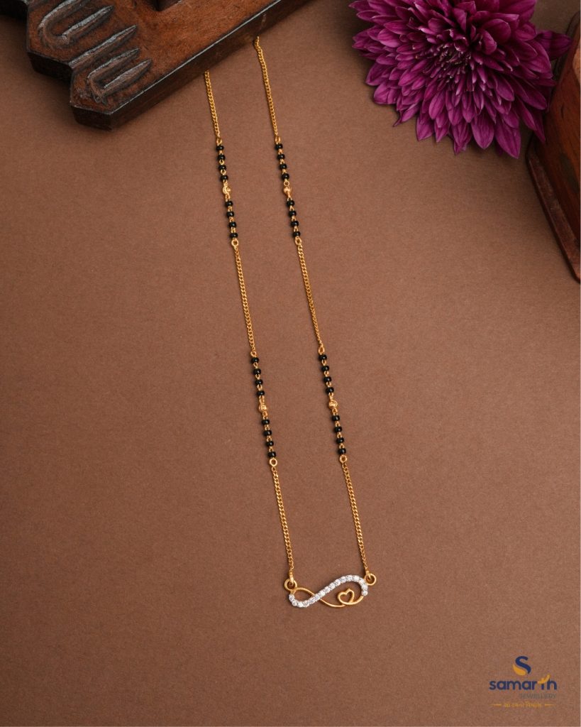 short mangalsutra design